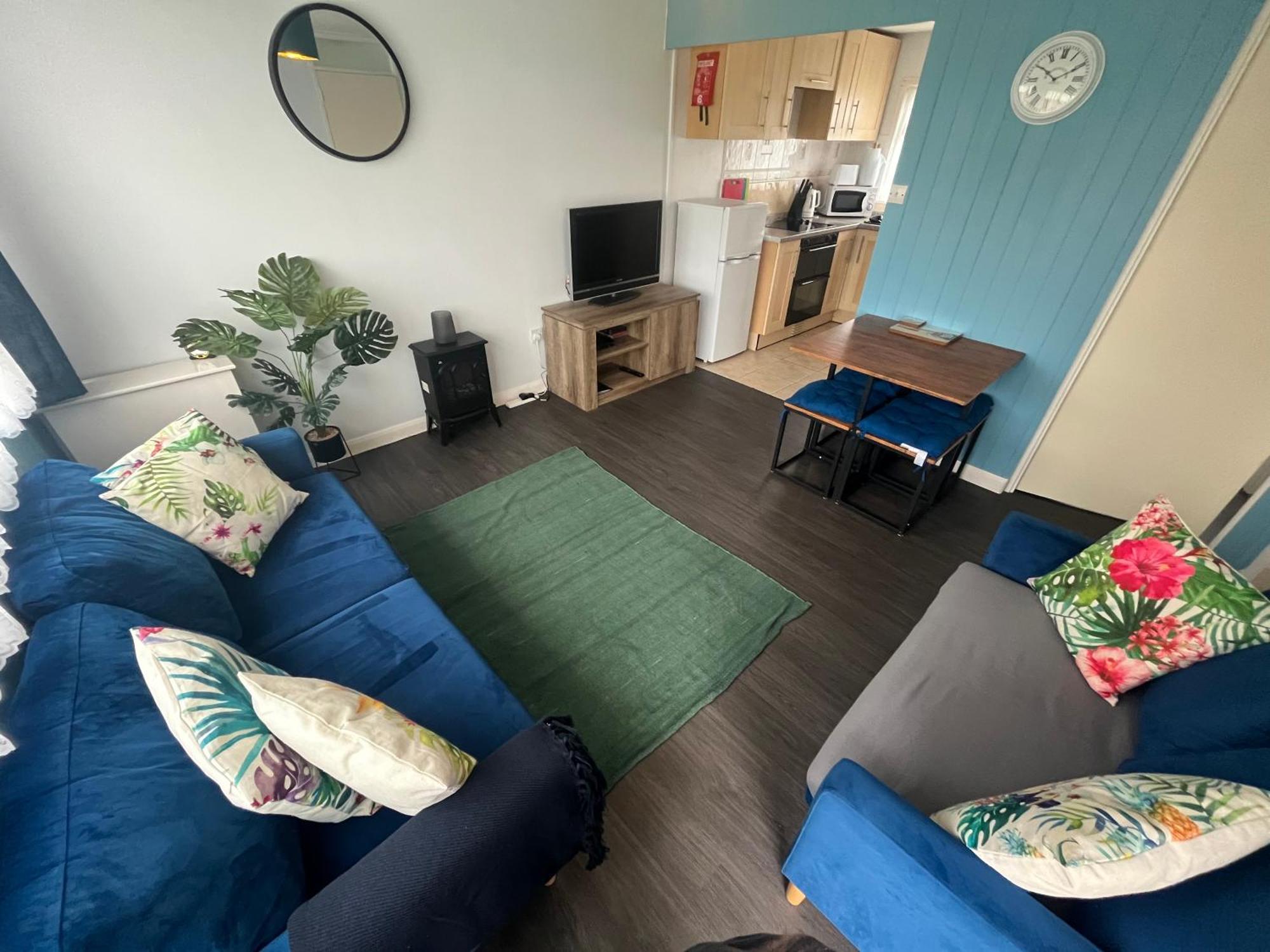 Macs Shack: Beachside Pet-Friendly Chalet with Entertainment Great Yarmouth Exterior photo