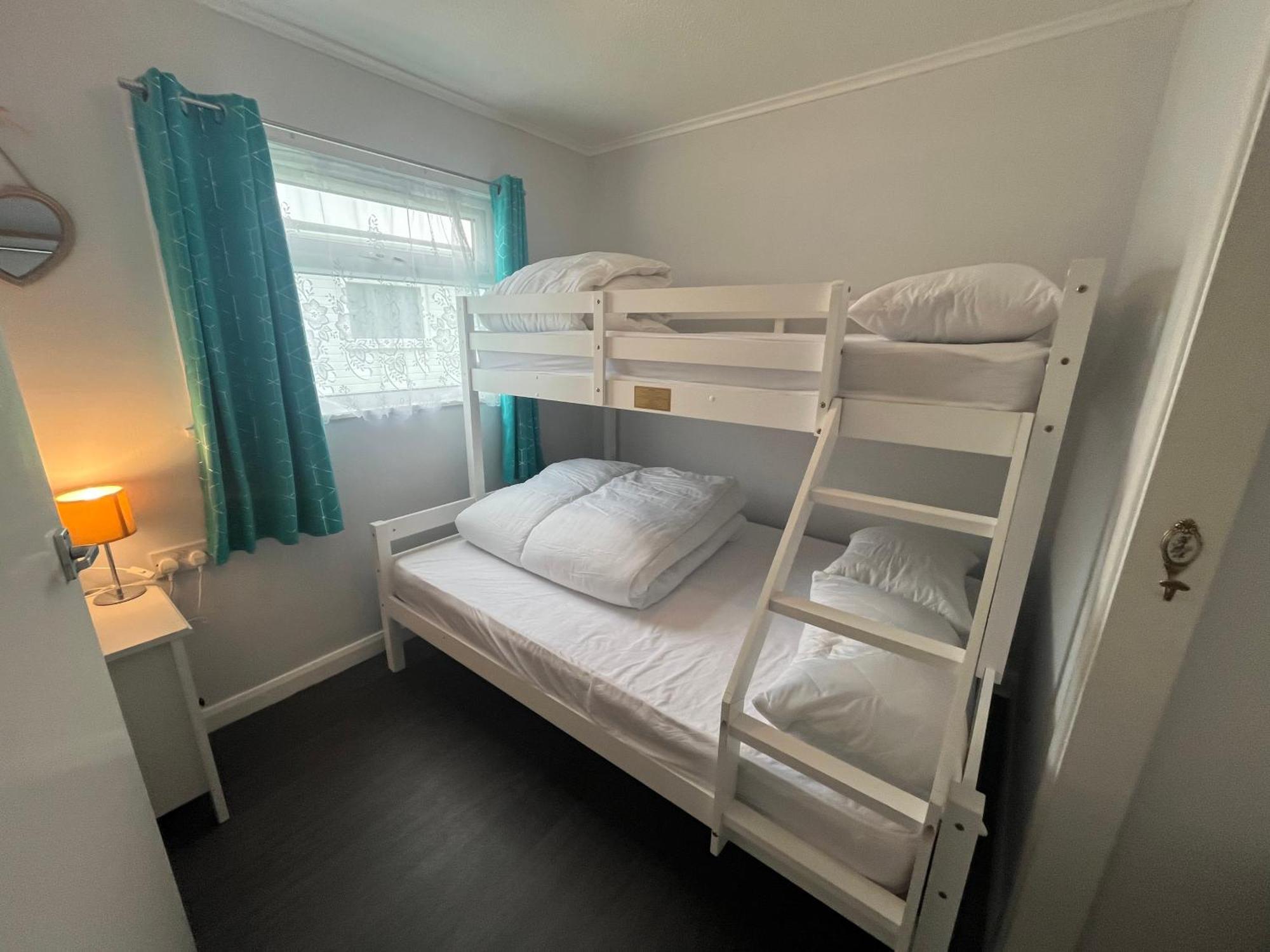 Macs Shack: Beachside Pet-Friendly Chalet with Entertainment Great Yarmouth Exterior photo